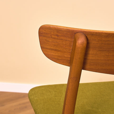 Danish dining chairs in teak & beech by Findahl, model 'Mosbøl'