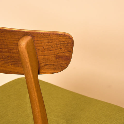 Danish dining chairs in teak & beech by Findahl, model 'Mosbøl'