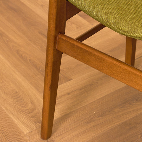 Danish dining chairs in teak & beech by Findahl, model 'Mosbøl'