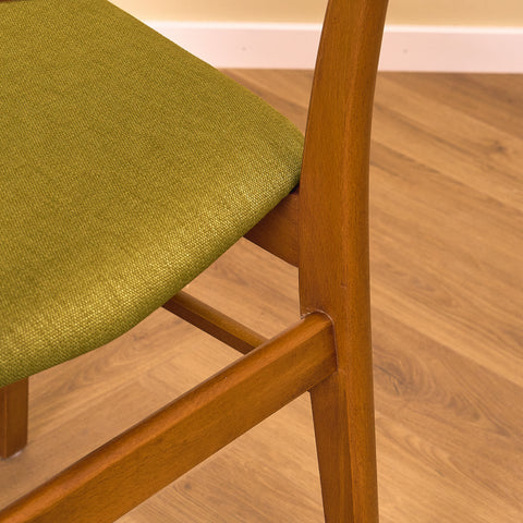 Danish dining chairs in teak & beech by Findahl, model 'Mosbøl'