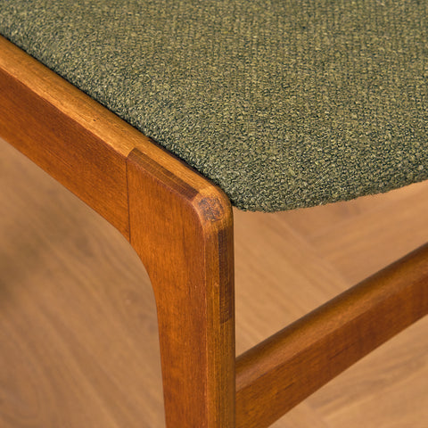 Danish set of 5 dining chairs by Erik Buch for Nova Stolefabrik
