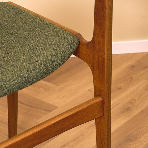 Danish set of 5 dining chairs by Erik Buch for Nova Stolefabrik