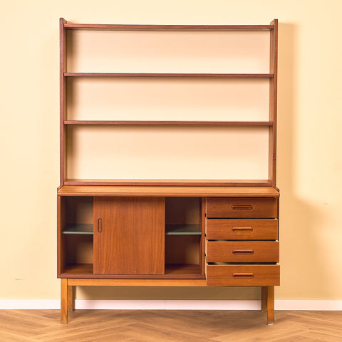 Svensk bokhylla i teak