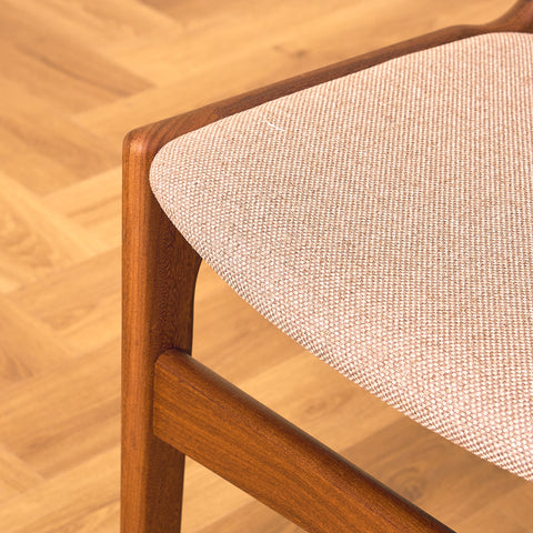 Danish dining chairs in walnut by Erik Buch for Anderstrup Møbelfabrik, model 89
