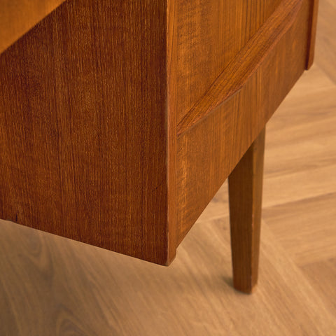 Danish writing desk in teak and beech