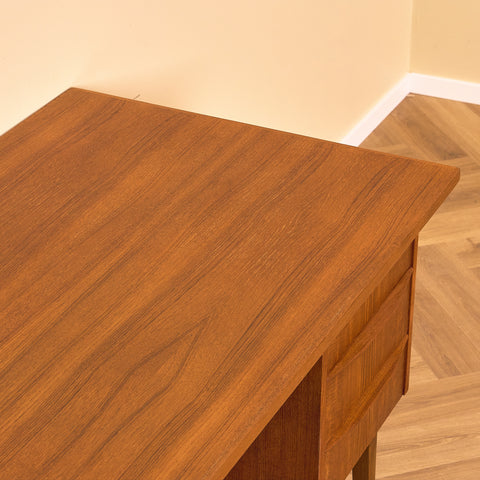 Danish writing desk in teak and beech