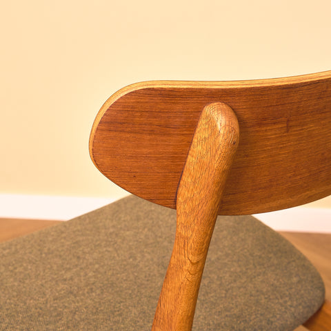 Danish set of 6 dining chairs in teak and oak