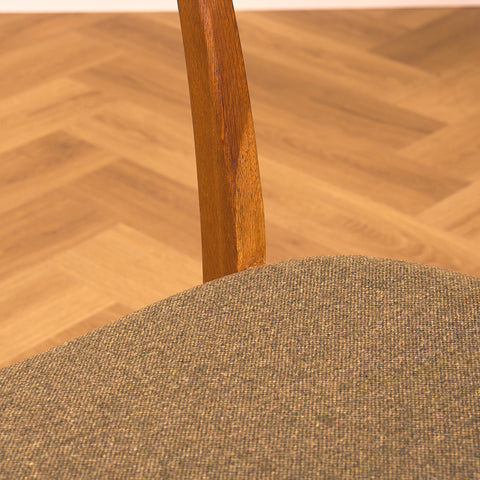 Danish set of 6 dining chairs in teak and oak