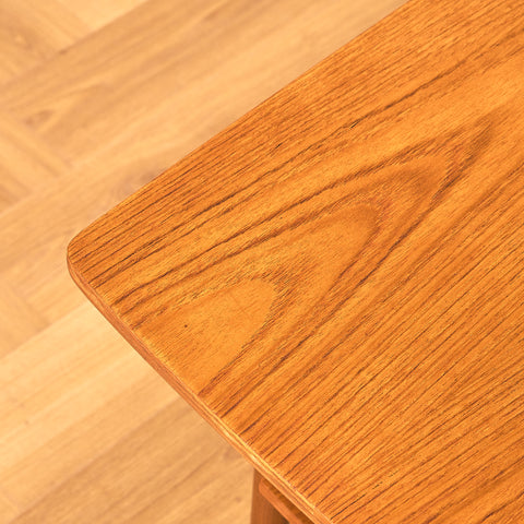 Svenskt litet sidobord i teak och valnöt