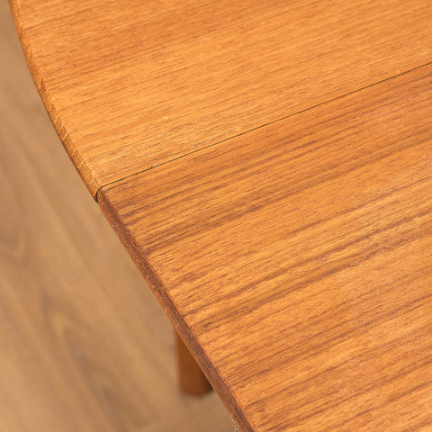 missing extension boards, hopefully will arrive with delivery, the table has a mark, Soro Mobelfabrik Danish round dining table in teak