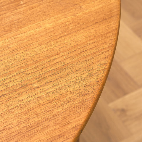 missing extension boards, hopefully will arrive with delivery, the table has a mark, Soro Mobelfabrik Danish round dining table in teak