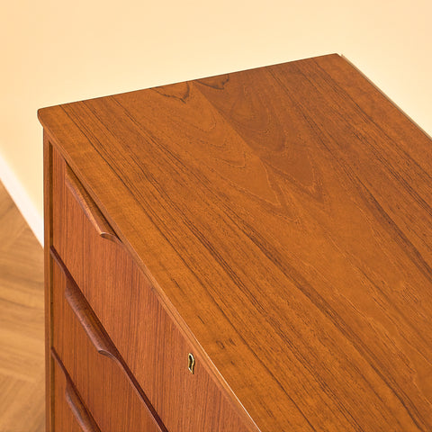 Danish chest of drawers in teak by Ejsing Møbelfabrik