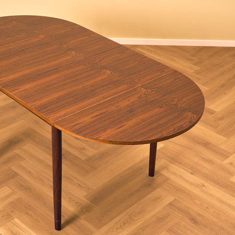 Danish dining table in Santos rosewood "Arne Vodder style"
