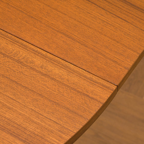 Danish round dining table in teak adn walnut by Hans Olsen for Frem Røjle