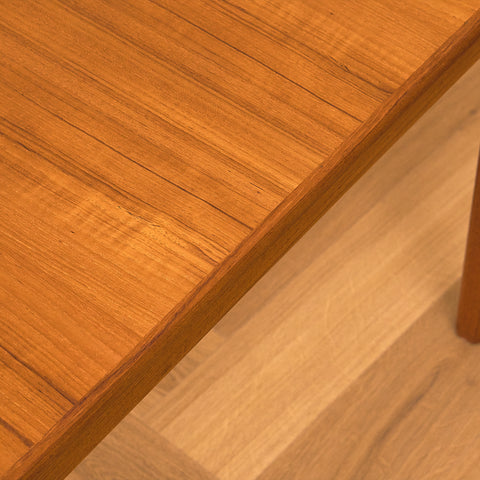 Svenska sidobord i teak