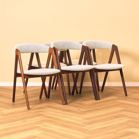 Danish set of 5 dining chairs in walnut by Sax Møbler