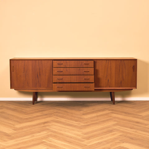 Danish sideboard in teak