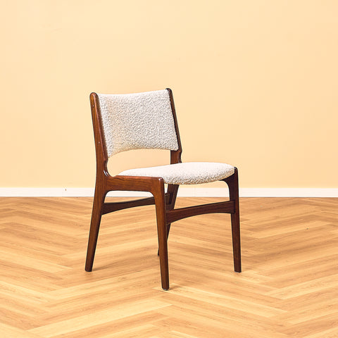 Danish dining chairs in mahogany by Erik Buch for Anderstrup Møbelfabrik, model 89