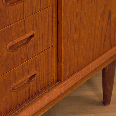 Danish sideboard in teak