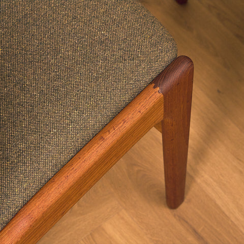 A rare set of Danish dining chairs in teak by Erik Buch for Anderstrup Møbelfabrik, model 89