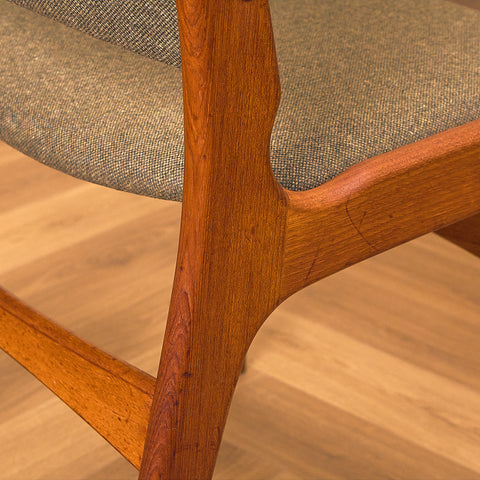 A rare set of Danish dining chairs in teak by Erik Buch for Anderstrup Møbelfabrik, model 89