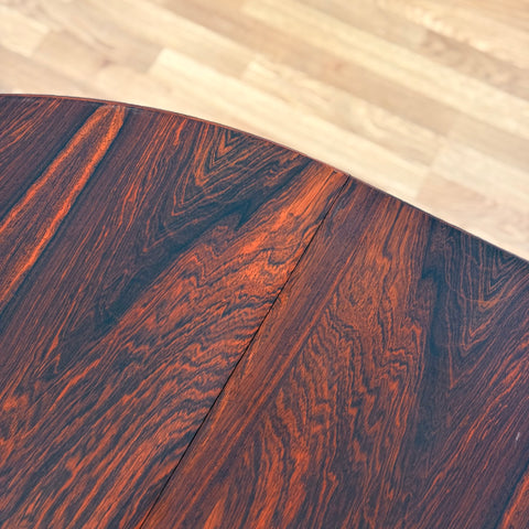 Danish round dining table in Santos rosewood by Villy Schou Andersen
