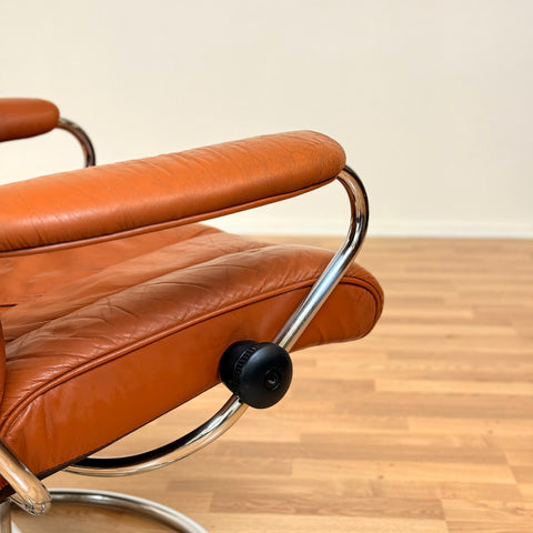 Norwegian armchairs in leather and chrome by Ekorners, Stressless