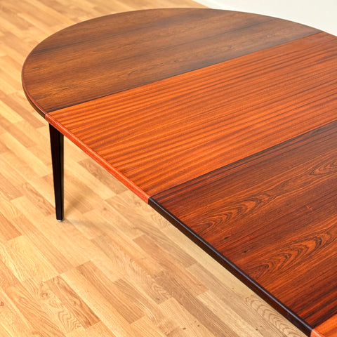 Danish round dining table in Santos rosewood by Omann Jun, model 55