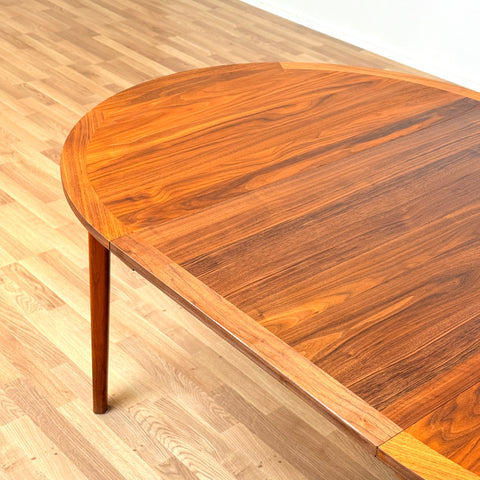 Swedish round dining table in walnut by Skaraborgs Mobelindustri