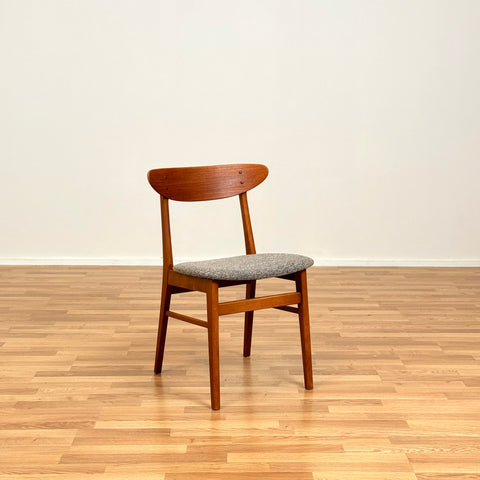 Dining chairs in teak & beech model 210 by Farstrup