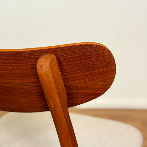 Danish set of 6 dining chairs in teak & beech