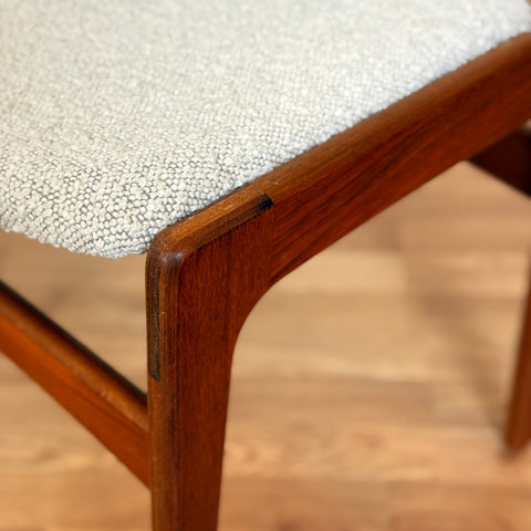 Danish set of 4 dining chairs in teak by Erik Buch