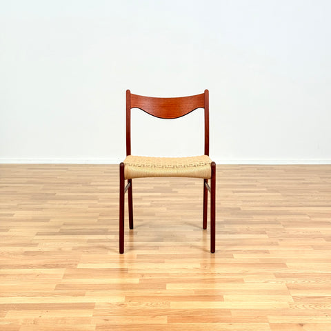 Single dining chair in teak by Arne Wahl Iversen for Glyngøre Stolefabrik, model 'GS60'