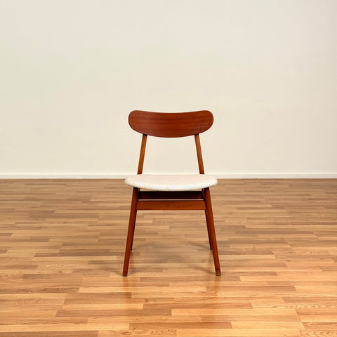 Danish set of 6 dining chairs in teak & beech