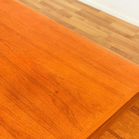 Danish rectangular dining table in teak by Johannes Andersen for Uldum møbelfabrik
