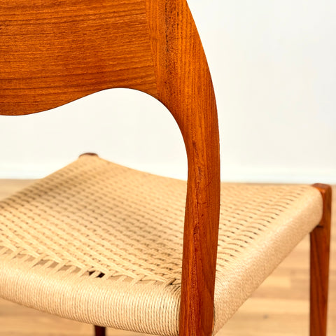 Reserverad Danish set of 4 dining chairs 'model 71' by Niels O. Moller