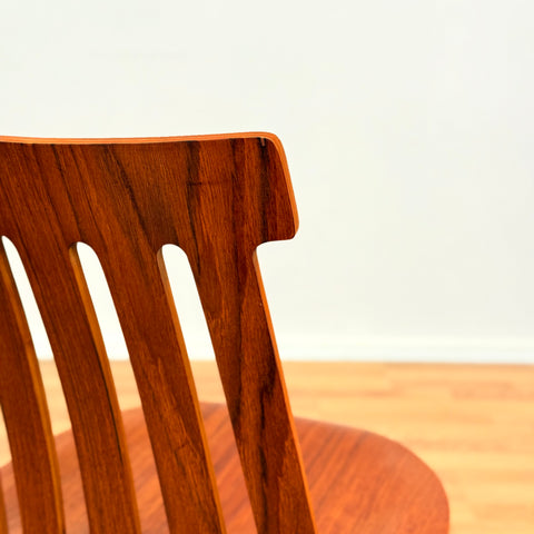 Swedish dining chairs in teak & beech by Jan Hallberg for Edsbyverken, model 'Tallåsen'