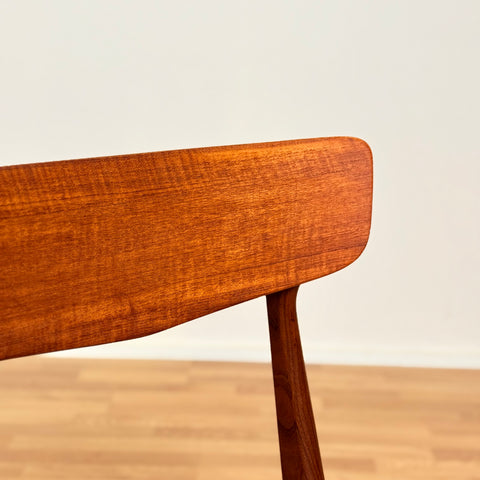 Danish set of 6 dining chairs in teak by Schiønning & Elgaard