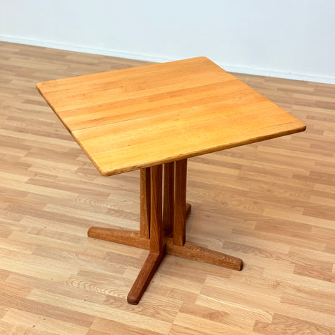 Danish small dining square table in oak by Børge Mogensen