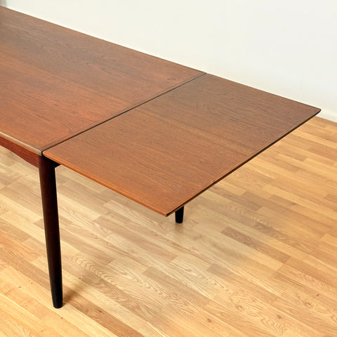 Danish rectangular dining table in teak