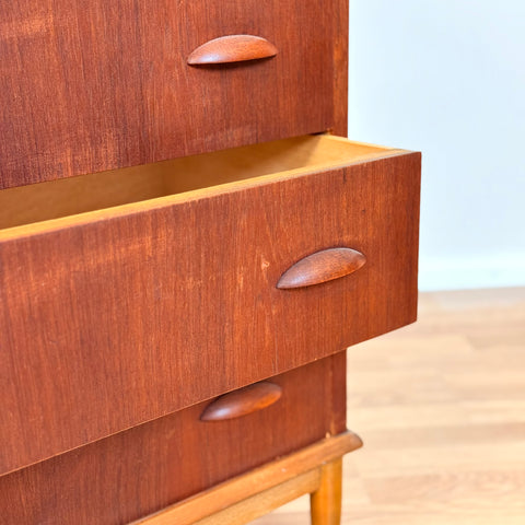 Danish chest of drawers in teak wood