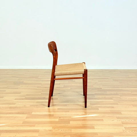 Danish set of 4 dining chairs 'model 75' by Niels O. Moller