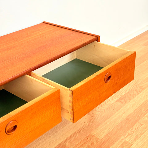 Swedish sideboard / TV-bench in teak