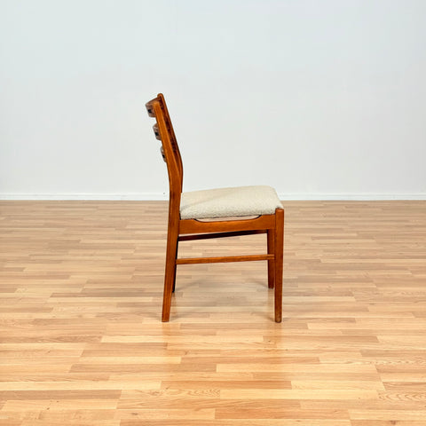 Danish set of 6 dining chairs "model 219" in teak & beech by Farstrup