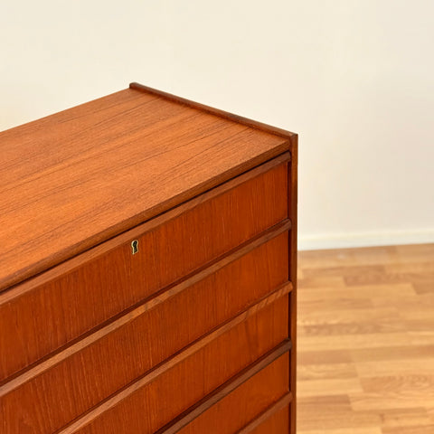 Chest of 6 drawers in teak, Denmark