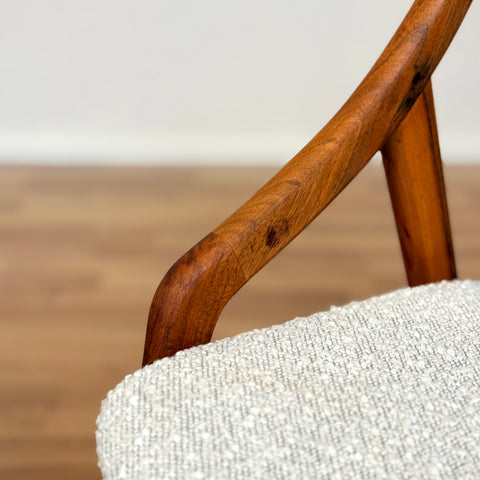 Danish set of 6 dining chairs in walnut
