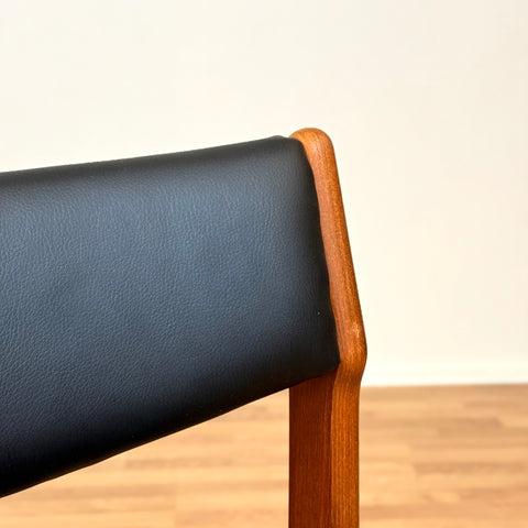 Danish set of 4 dining chairs by Erik Buch for Nova Stolefabrik