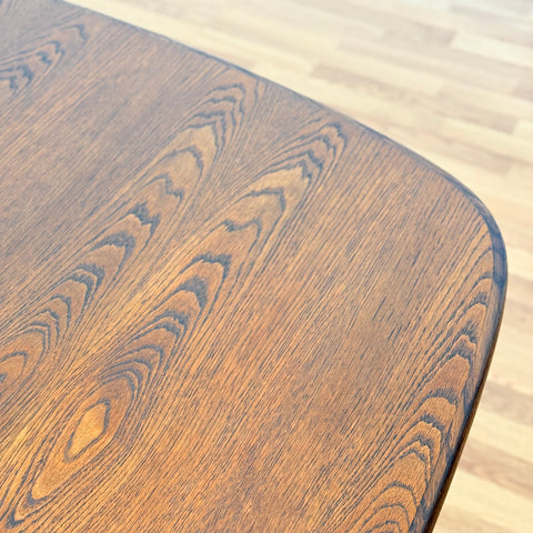Danish oval dining table in oak by Skovby Møblefabrik