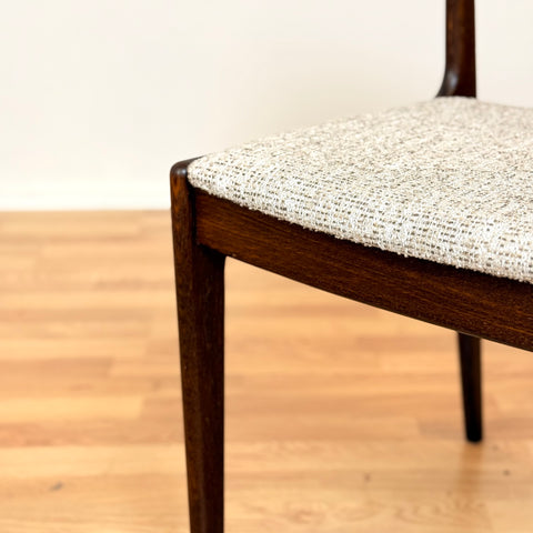 Danish set of 6 dining chairs in oak by Uldum Mobelfabrik