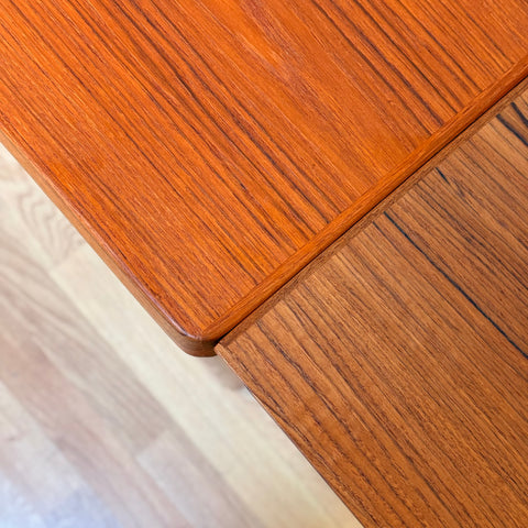 Danish rectangular dining table in teak by Vejle stole og møbelfabrik
